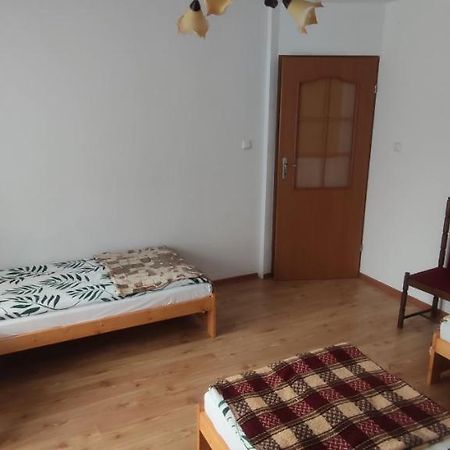 Pokoje Goscinne U Slawka Ustka Exterior foto
