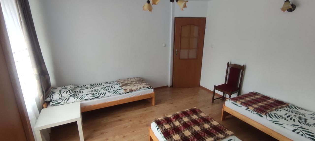 Pokoje Goscinne U Slawka Ustka Exterior foto