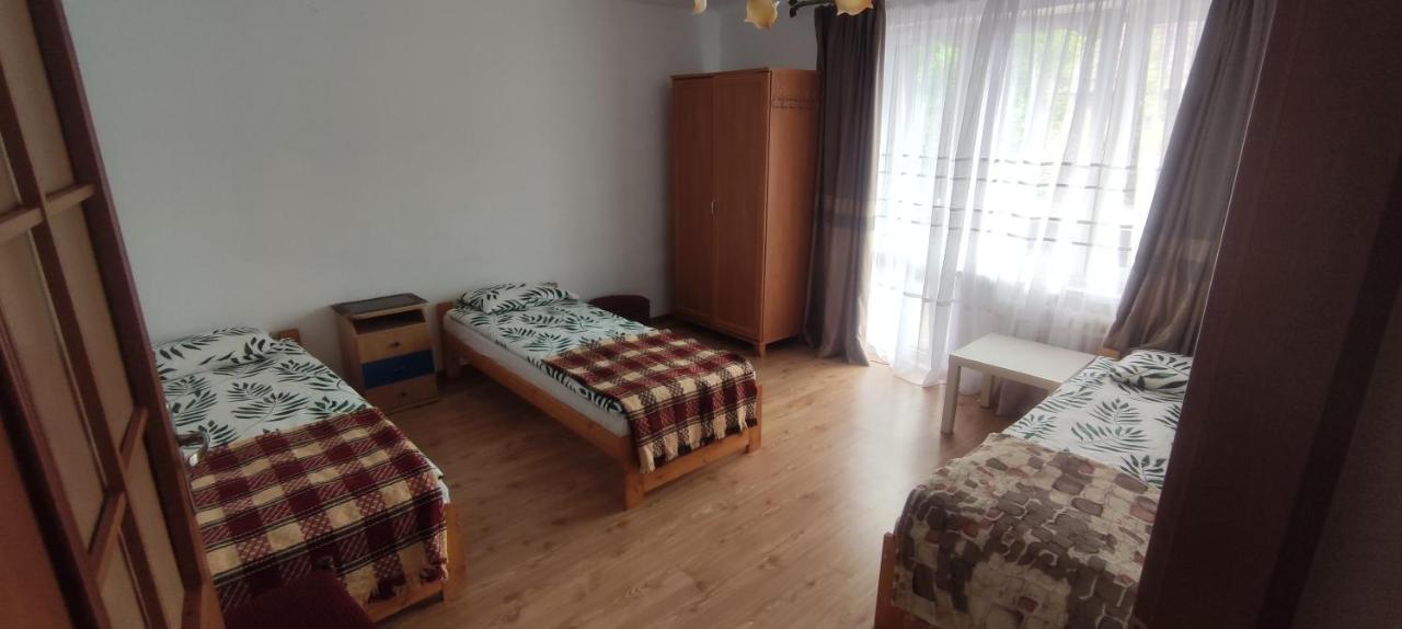 Pokoje Goscinne U Slawka Ustka Exterior foto
